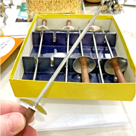 Vintage Hors D’oeuvre Skewer Set of 6 Rosewood & Stainless Steel Made in Japan - Picture 6 of 7